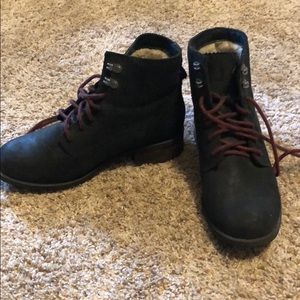 UGG Black Denhali Leather Boot